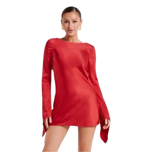 MESHKI Davina Red Satin Long Sleeve Open Back Mini Dress Small NWT - Picture 3 of 15